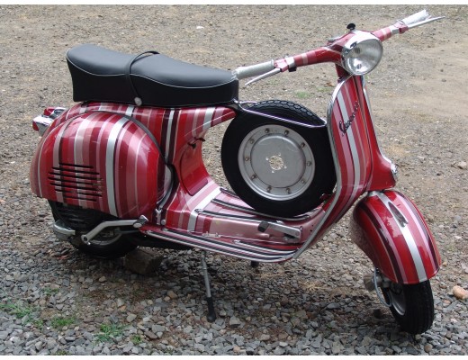 Vespa Piaggio GS 150 VS Strips